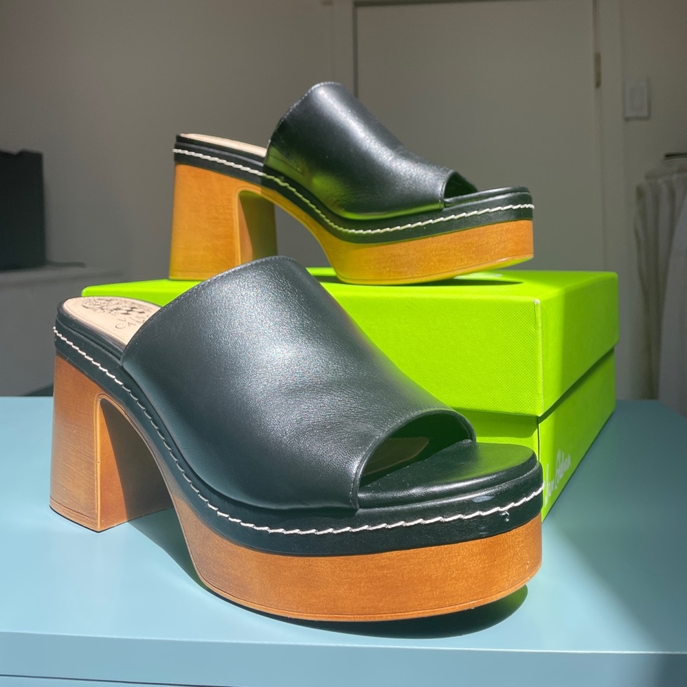 Vince Camuto Mayaly